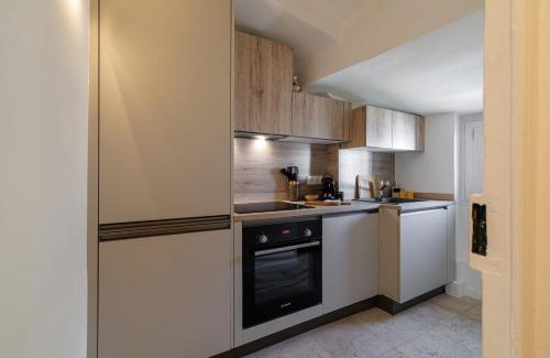 Jean-Medecin Apartment | NEGRIN - Romantical Terrace - 2 min from the Sea