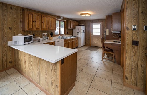 Estes Park House | Neighbors Rocky Mountain NP/YMCA of the Rockies/WiFi/Spacious/baby friendly