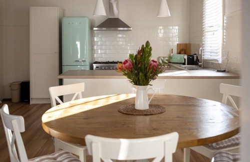 Braidwood House | Nelly's Cottage Braidwood - cosy cottage in a picture perfect country setting