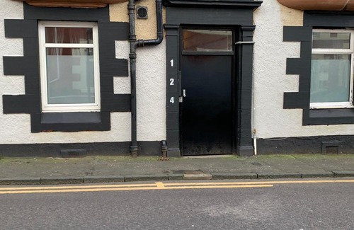 Largs Apartment | Nelson st (MAYBOLE)