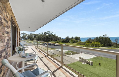 Vincentia House | Nelsons Beach House - Belle Escapes Jervis Bay