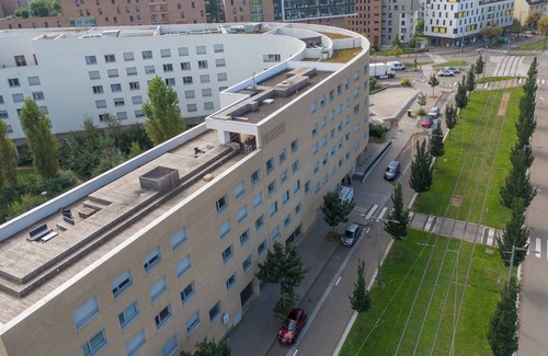 Neudorf Est House | Nemea Appart Hotel Elypseo Strasbourg Port