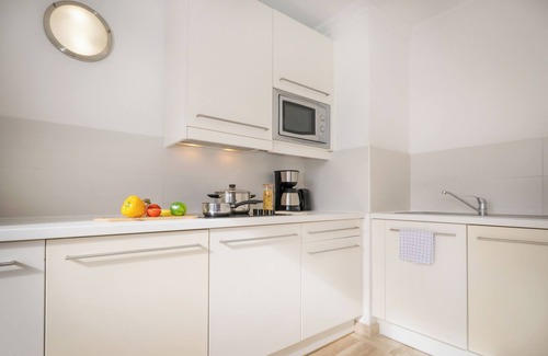 Cros-de-Cagnes House | Nemea Appart Hotel Le Lido Cagnes sur Mer