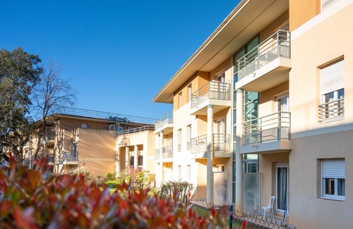 Biot House | Nemea Appart Hotel Green Side Biot Sophia Antipolis