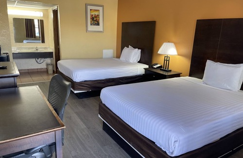 Dodge City Hotel | Nendels Inn & Suites