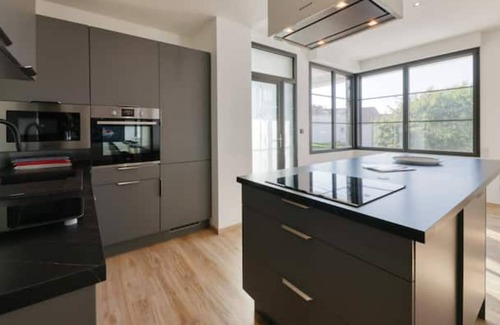 Royan Apartment | Neptune - Sea view - 5 stars - garden - air-conditioned