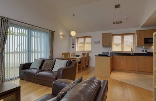 Treyarnon Cottage | NEPTUNE, pet friendly, country holiday cottage in Constantine Bay