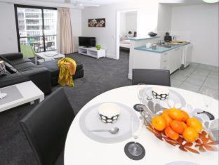 Broadbeach Apartment | Neptune Resort