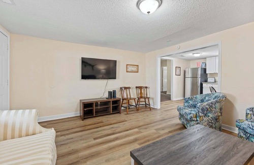 Myrtle Beach House | "Neptune’s Nook" Beach home within .5 to beach!