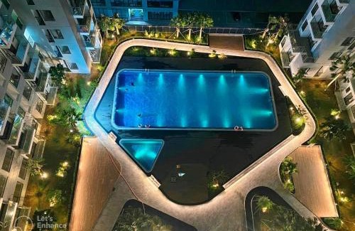 Hue Apartment | Nera River