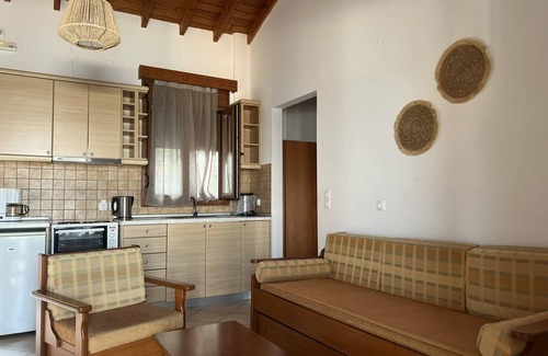Limnionas House | Nereides Seaside Apartments