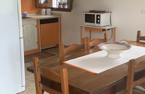 Orosei House | Nerelie House S big garden for playing, wi-fi free!IUN-P2044