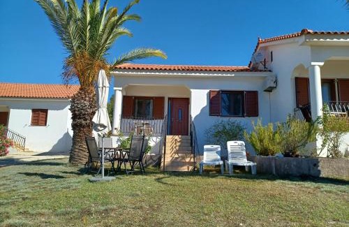 Leivathos House | Nerissa bungalow 2, two bedroom house with sea view