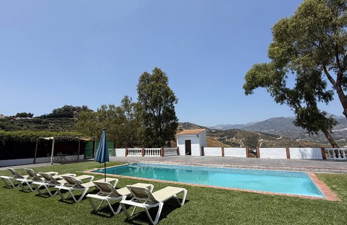 Nerja Villa | Nerja Paradise Rentals - Villa Alminares