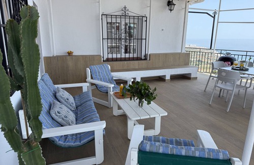Nerja Villa | Nerja Paradise Rentals - Villa Alminares