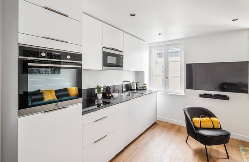 Dinan - Saint-Malo Apartment | Neruda - Le 31 bis - Appt proche centre Rennes