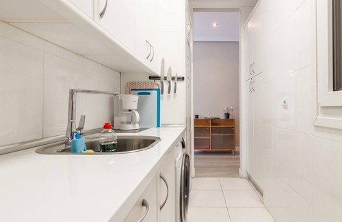 Bilbao City Centre Apartment | Nervioi Prestancia Apartment II