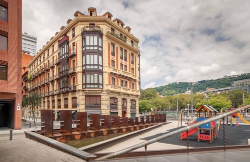 Bilbao City Centre Apartment | Nervioi Prestancia Apartment II