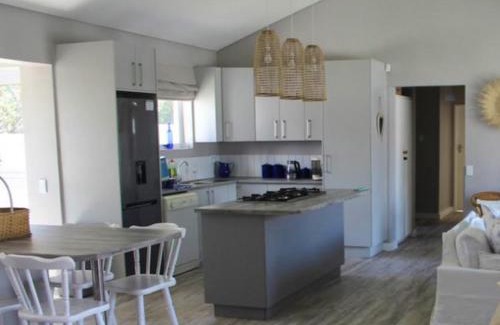 Voelklip House | Nest Egg Holiday Home Voëlklip