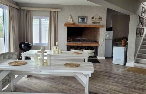 Voelklip House | Nest Egg Holiday Home Voëlklip