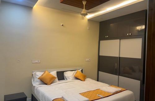 Tirupati Apartment | Nest Inn Homestay
