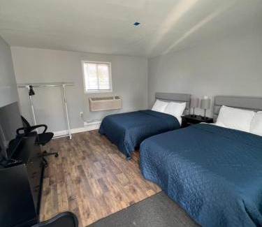 Watertown House | Nest Inn