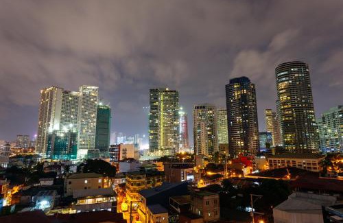 Downtown Hotel | Nest Nano Suites Poblacion - Makati
