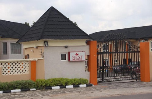 Ibadan Cabin | Nest Spa And Suites - Standard Executive