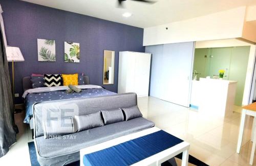 Shah Alam Apartment | Netflix Wifi Trefoil Homestay Setia Alam SACC Homestay FE