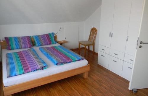 Meckenbeuren Apartment | Nette Wohnung in Brochenzell