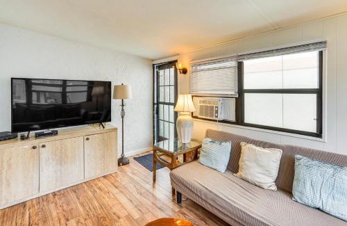 Nettles Island House | Nettles Island Vacation Rental with Resort Amenities