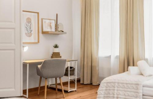 Coburg Apartment | Neu! Einzigartige Stadtvilla, super Lage, Parkplatz