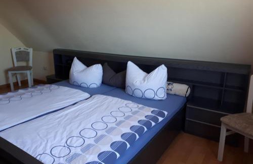 Ihlow Apartment | NEU! Ferienwohnung Luna zwischen den Meeren