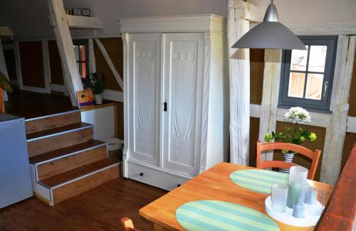 Serkowitz Apartment | NEU! Ferienwohnung Romantique Radebeul