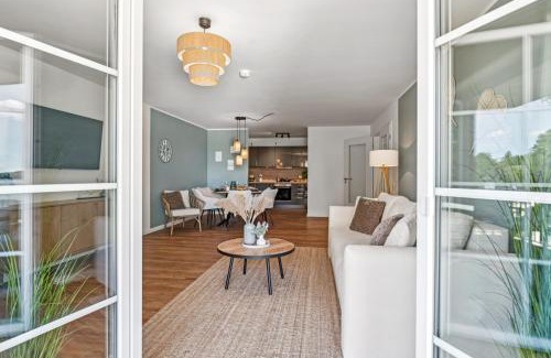 Dersau Apartment | NEU -FeWo SEEVERLIEBT- barrierearm mit Blick auf den Plöner See