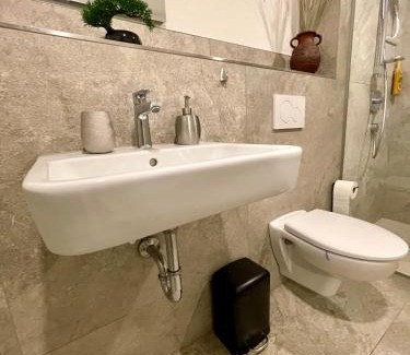 Pforzheim Apartment | NEU Sweetroom großes Apartment Goldstadt Pforzheim