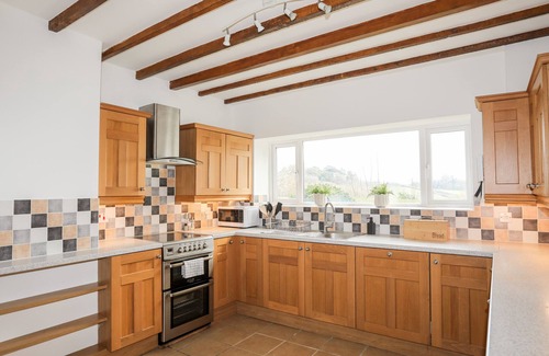 Tyn-y-Gongl Cottage | NEUADD WEN, family friendly, character holiday cottage in Benllech