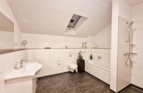 Ringsheim Apartment | Neue Moderne FeWo Europa-Park & Rulantica