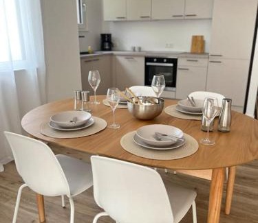 Sindelfingen Apartment | Neue Unterkunft mit Terrasse und TG-Stellplatz