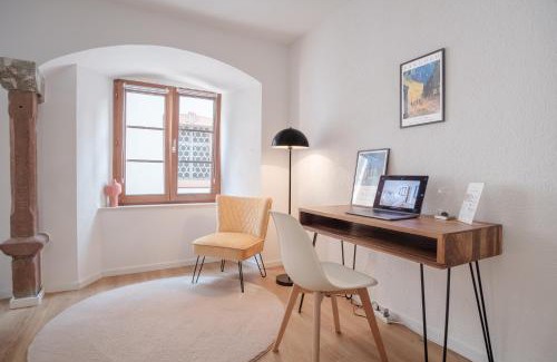 Bad Saeckingen Apartment | Neues Design-Apartment, Altstadt, Business&Ferien, Küche, Netflix