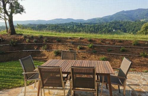Eibiswald House | Neues stilvolles Ferienhaus Südsteiermark in ruhiger Lage top Aussicht inkl Wallbox
