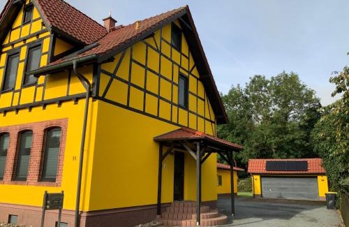 Nordhausen Apartment | Neurenovierte FeWo Harztor