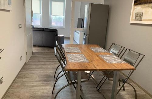 Nordhausen Apartment | Neurenovierte FeWo Harztor
