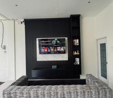 Jember Villa | Neuve Private Villa Dekat UNEJ Jember