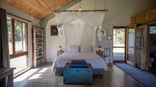 Gleniffer House | Never Never Cabin