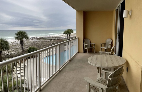 Fort Walton Beach Condo | Never received less than 5 stars! Luxury 4 BR 3 BA Beachfront Condo