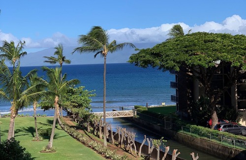 Honokowai Condo | New 11% discount for 7 plus day stays & nightly rates reduced to 10/20/24.