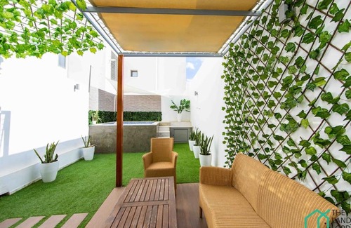Ain Zaghouan Apartment | New 1bd with swimming pool 5mn to Lac Carthage