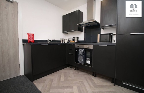 Cathays Apartment | New 1BR Apt| Prime Location| Parking| Leisure| Business