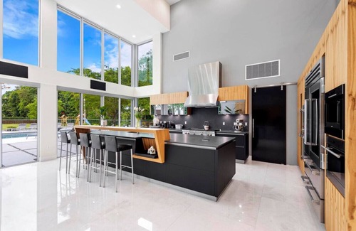 Southwest Ranches Villa | *NEW* 2 Acre Modern Compound - Modani Estates